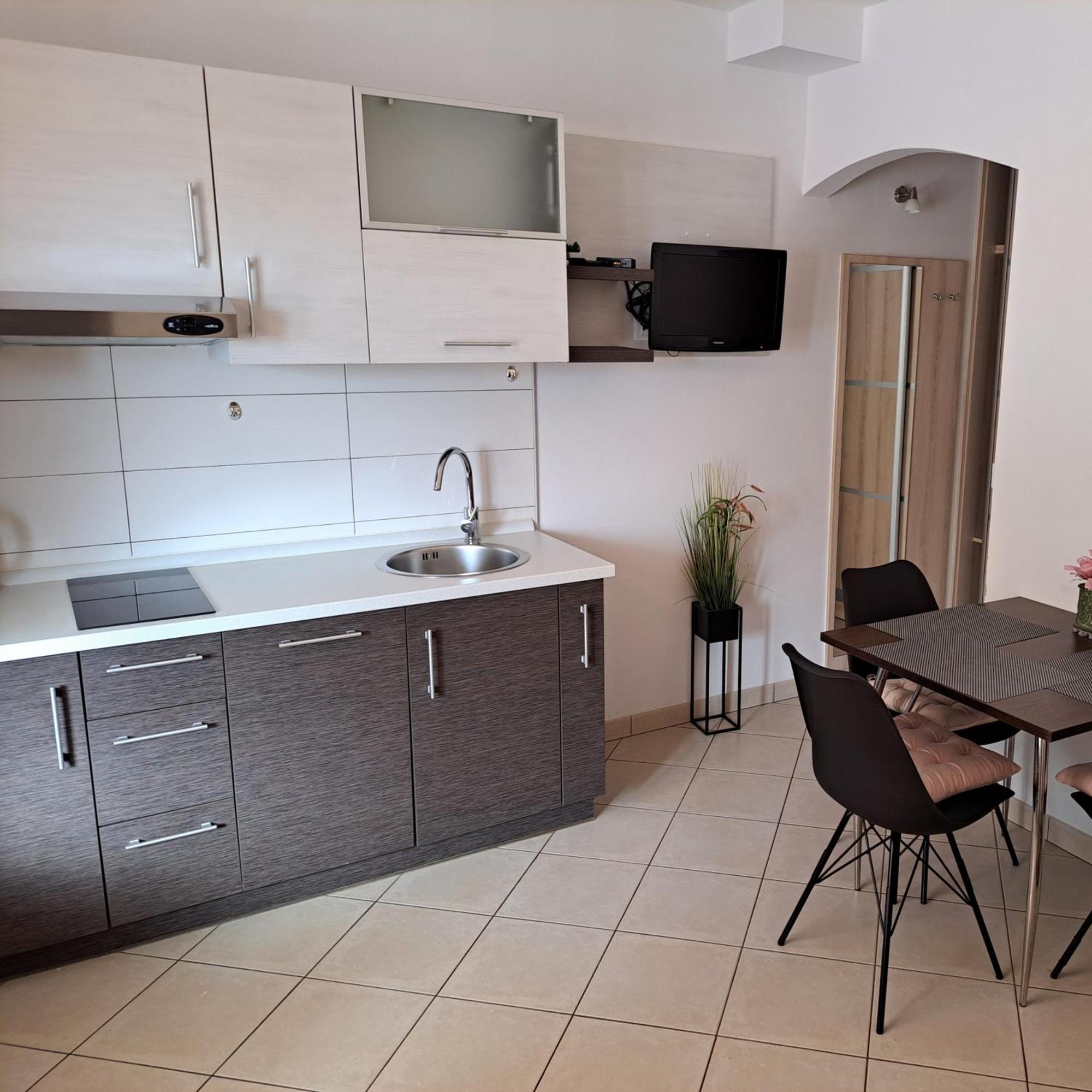 Studio Apartments Pinia-Marina Porec Exterior photo