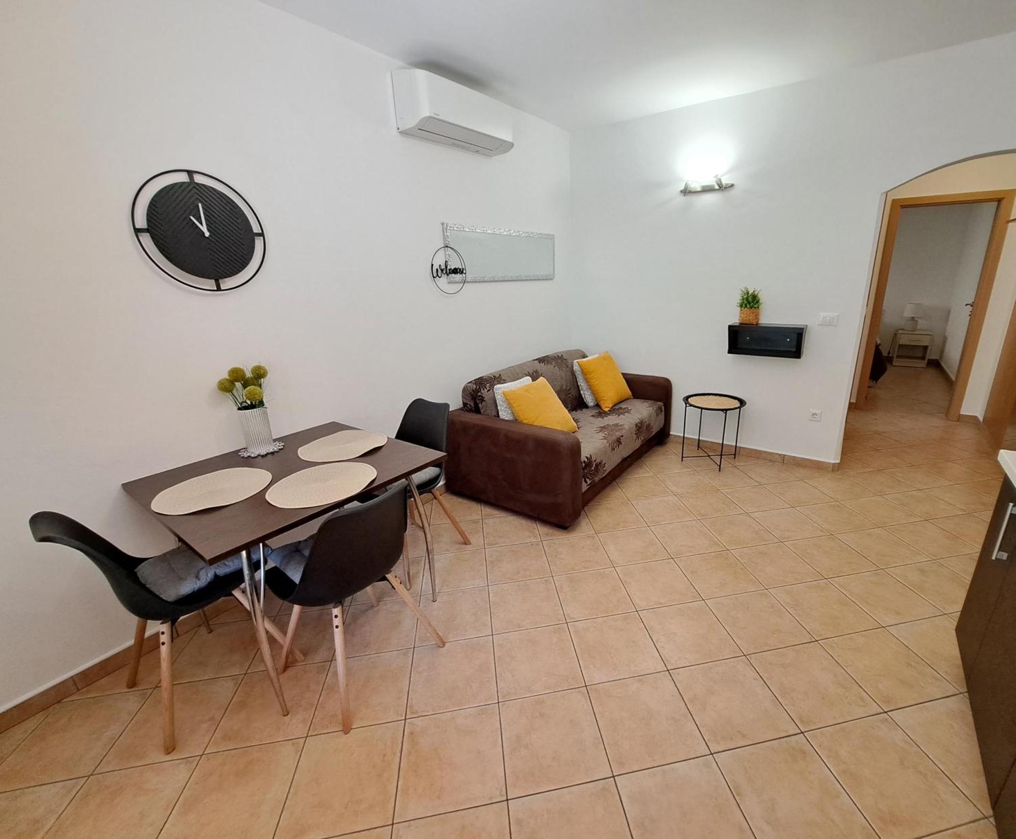Studio Apartments Pinia-Marina Porec Exterior photo